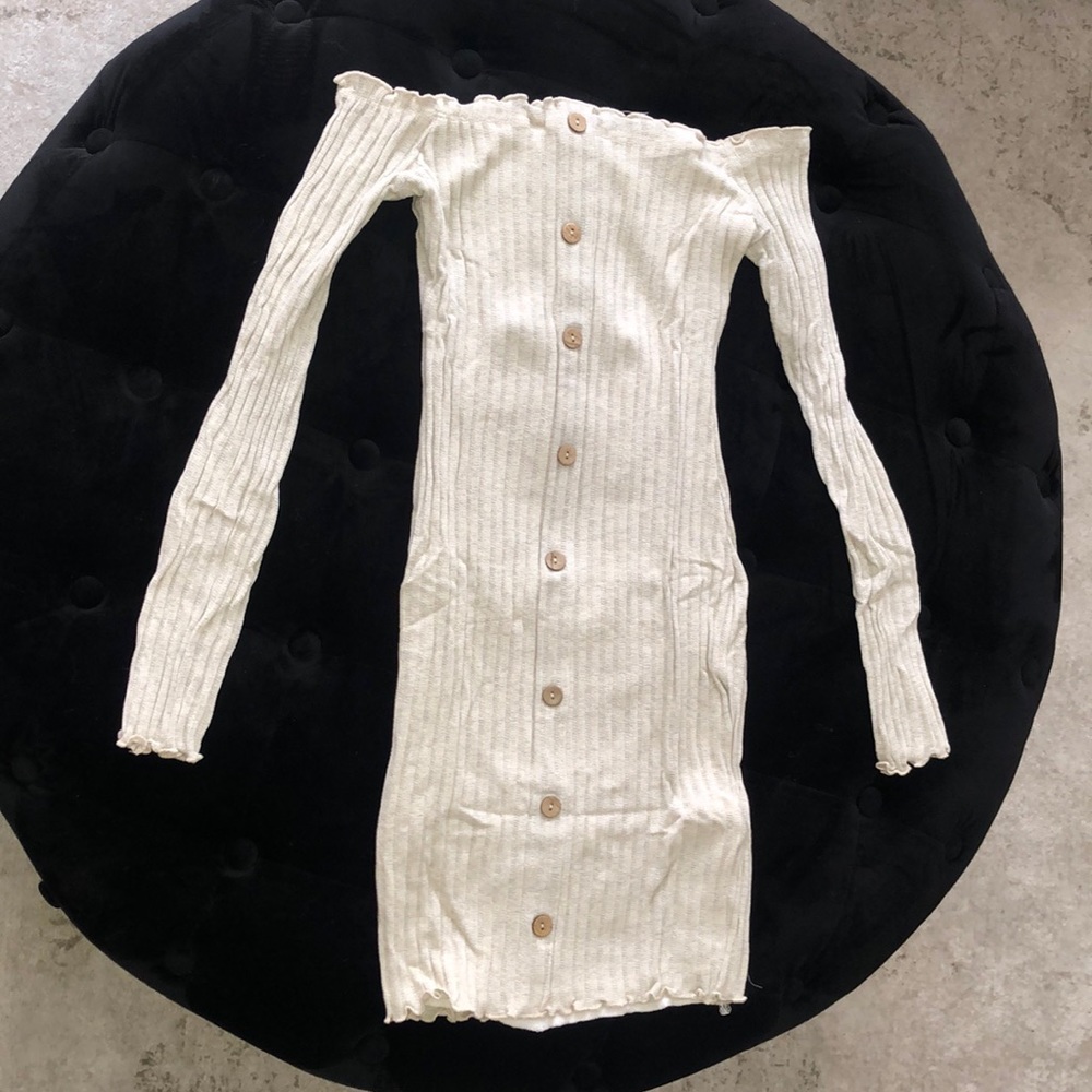 Long sleeve off the shoulder dress